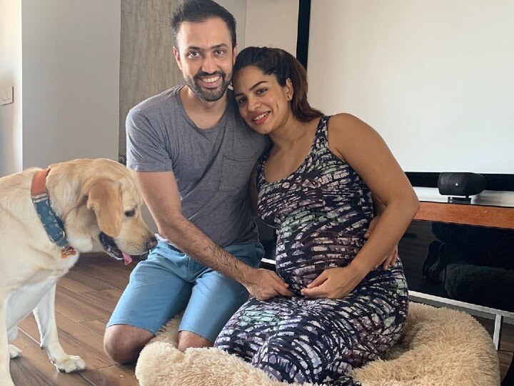 'Kumkum Bhagya' Actress Shikha Singh Announces Pregnancy; Shares Baby Bump Pictures On Social Media 'Kumkum Bhagya' Actress Shikha Singh Announces Pregnancy; Shares Baby Bump PICS On Social Media