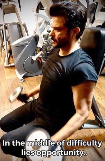 No wonder the actor has been spending his lock down time in quarantine working out on improving his physique and the results we all can see is nothing less than incredible!