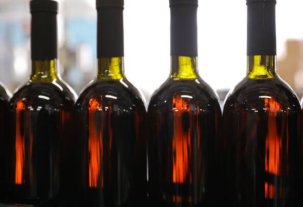 Coronavirus Lockdown: Bootlegger Arrested for Trying To Sell Foreign Liquor Through Facebook Coronavirus Lockdown: Bootlegger Arrested for Trying To Sell Foreign Liquor Through Facebook