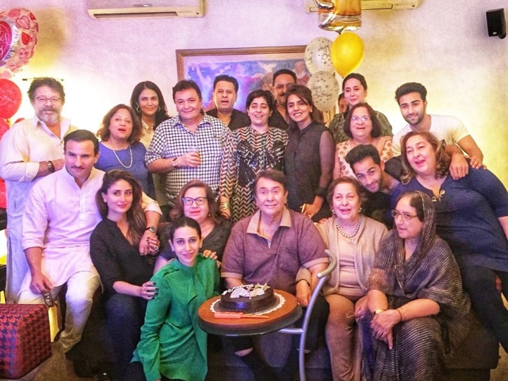 Karisma Kapoor Shares Kapoor Family Photo A Day After Rishi Kapoor Death Born into bombay filmdom's legendary kapoor clan, karisma kapoor made her film debut with prem qaidi (1991) opposite harish. karisma kapoor shares kapoor family