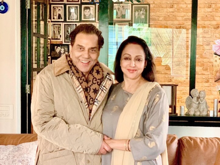 Esha Deol Wishes Dharmendra Hema Malini Wedding Anniversary With Sweet Post, Shares Throwback PICS Esha Deol Wishes Dharmendra & Hema Malini On Their Wedding Anniversary With Sweet Post, Shares Throwback PICS