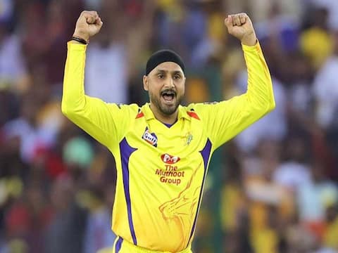 Harbhajan Singh Singles Out Major Factor Which Will Decide Whether He Will Retire After Next IPL Or Not Harbhajan Singh Singles Out Major Factor Which Will Decide Whether He Will Retire After Next IPL Or Not