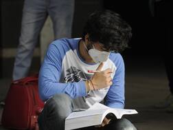 Will The Wait Be Over Today? SC To Hear Petitions Challenging UGC Final Year Guidelines Today