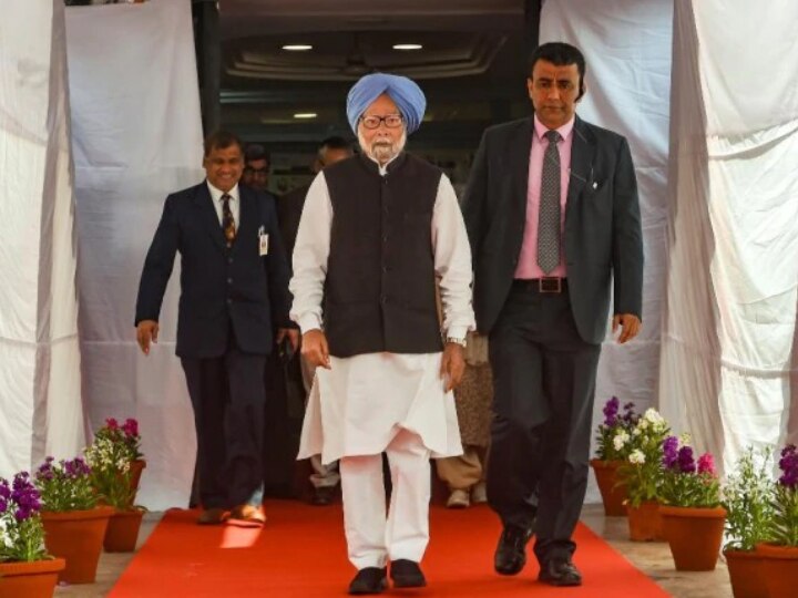 Former PM Manmohan Singh Admitted To AIIMS Former PM Manmohan Singh Admitted To AIIMS; Political Leaders Express Concern, Wish For His Speedy Recovery