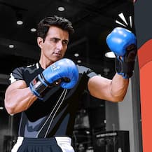 PICS: Sonu Sood Arranges Bus Transport For Stranded Migrant Workers In Maharashtra Amid Coronavirus Lockdown