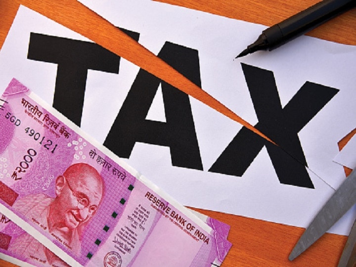 TDS, TCS Rates Reduced By 25%, Income Tax Return Deadline Extended To Nov 30, Says FM Nirmala Sitharaman TDS, TCS Rates Reduced By 25%, Income Tax Return Deadline Extended To Nov 30, Says FM Nirmala Sitharaman