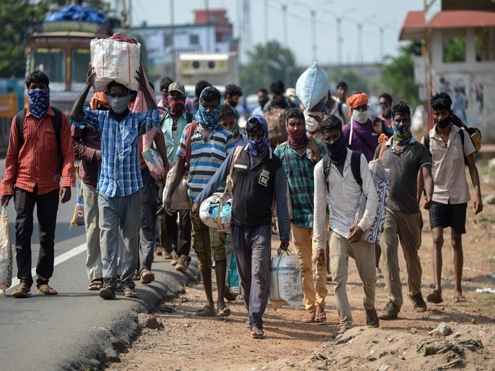 Can’t stop movements of migrant workers on roads, says SC Impossible To Monitor And Stop Movement Of Migrant Workers On Roads, Says SC