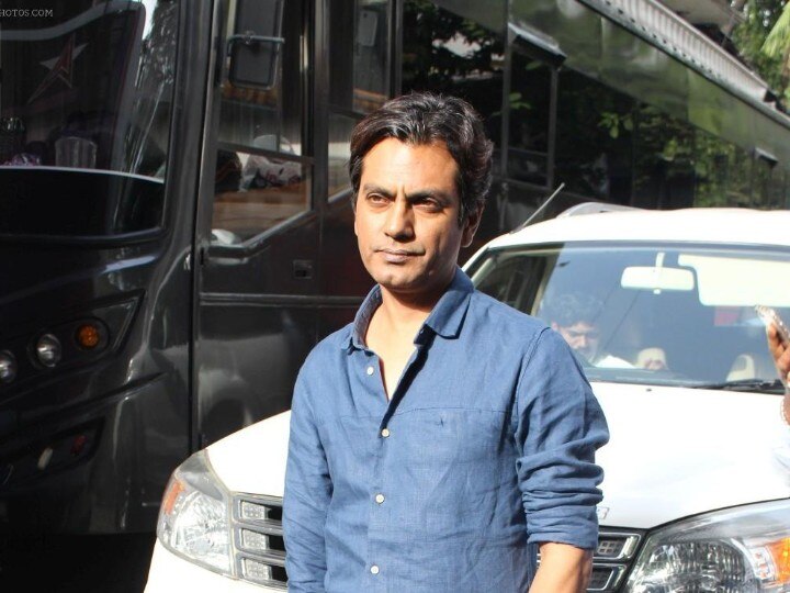 Nawazuddin Siddiqui & Family Arrive At Hometown Budhana For Eid Celebration; Placed Under 14-Day Home Quarantine!  Nawazuddin Siddiqui & Family Arrive At Hometown Budhana For Eid Celebration; Placed Under 14-Day Home Quarantine!