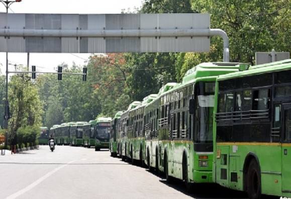 Delhi Lockdown: Latest News, Photos and Videos on Delhi ...