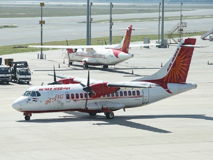 Domestic Flights To Resume With 33% Capacity With Fares Starting Rs 3,500, Says Govt; Check Full Pricing Domestic Flights To Resume With 33% Capacity, Minimum Fare Rs 3,500, Says Govt; Check Full Pricing