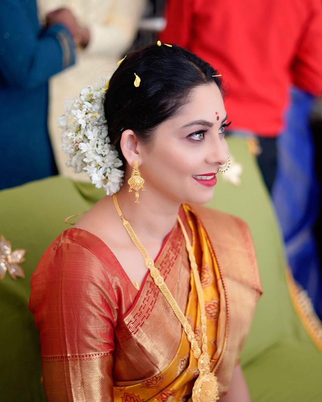 'Yuva Dancing Queen' Judge Sonalee Kulkarni Shares Unseen PICS From Engagement; Dipika Kakar Wishes Her Friend