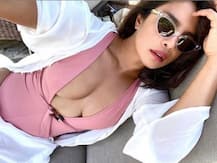 ‘Expectation Vs Reality’: Priyanka Chopra STUNS In A SEXY Monokini!