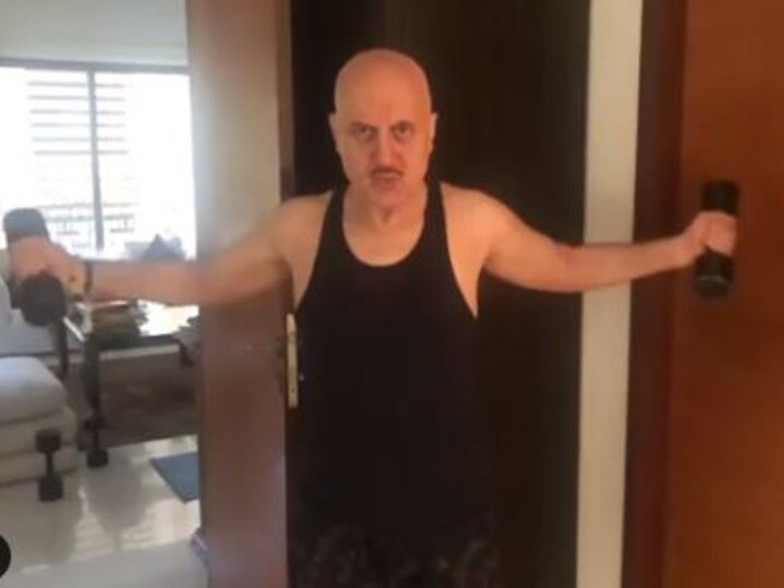 Watch: 65-Year-Old Anupam Kher Shares Work-Out Video, Thanks Akshay Kumar, Salman Khan & Anil Kapoor For Keeping Him Motivated Watch: 65-Year-Old Anupam Kher Shares Work-Out Video, Thanks Akshay Kumar, Salman Khan & Anil Kapoor For Keeping Him Motivated