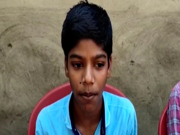 Himanshu Raj: How He Became Bihar State Board's Class 10 Topper Bihar Board Results: Inspiring Tale Of A Farmer's Son Who Sold Vegetables To Become Bihar Board Class 10 Topper