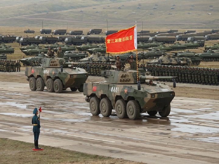 India China Standoff: Chinese Military Indian Army Ladakh LAC Indo-China Border Issues