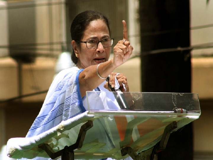 Mamata Banerjee Attacks Rail Ministry, Says 