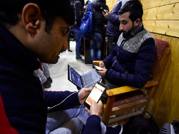 Jammu Kashmir: Govt Extends Ban On High Speed Internet Till Dec 11, Cites Apprehensions Of Disruption Amid Local Body Polls J&K: Govt Extends Ban On High Speed Internet Till Dec 11, Cites Apprehensions Of Disruption Amid Local Body Polls