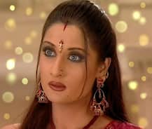 'Kasautii Zindagii Kay' Actress Sets Internet On Fire With Her Pool PICS