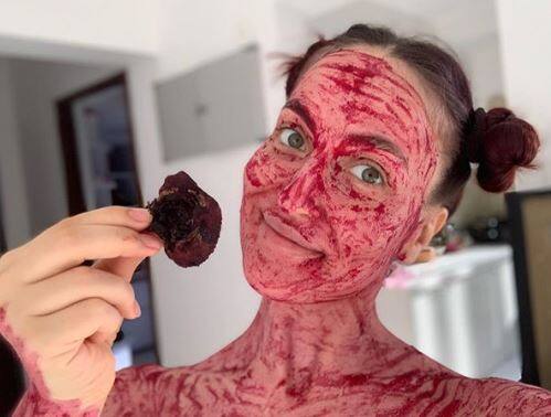The actress took to Instagram on Saturday and shared a few photos where she has a beetroot pack applied all over her body.