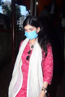 Sushant Singh Rajput Suicide: Actor's 'Dil Bechara' Co-Star Sanjana Sanghi Leaves Bandra Police Station After Recording Her Statement, See PICS