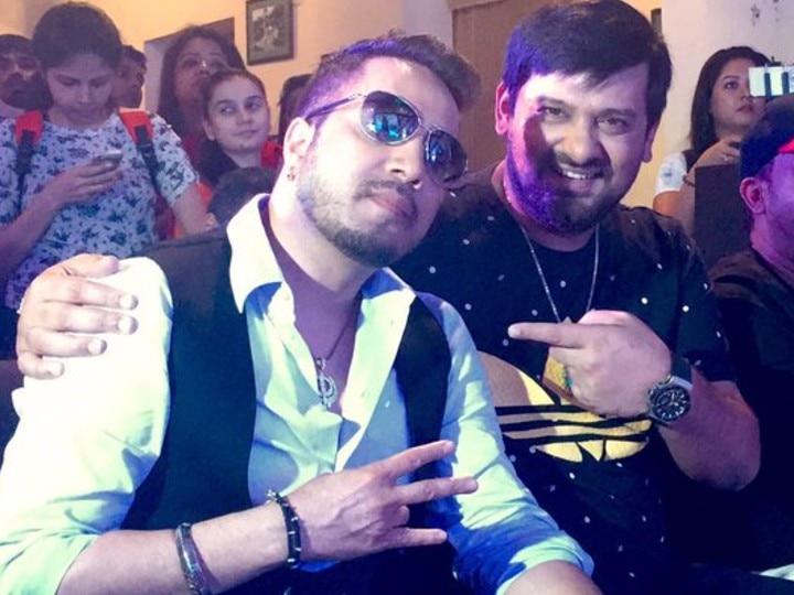 Audio Of Wajid Khan's Last Conversation With Mika Singh; Said ‘Dua Karein Mere Liye’ In Voice Note Sent From Hospital!  Here's The Audio Of Wajid Khan's Last Conversation With Mika Singh; Said ‘Dua Karein Mere Liye’ In Voice Note Sent From Hospital!