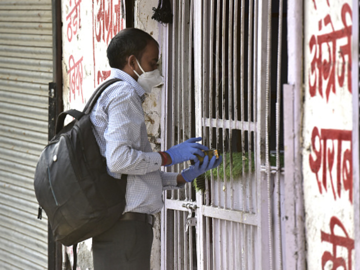 Uttar Pradesh Unlock 1: Liquor Shops Outside Hotspot Zone To Remain Open Till 9 PM
