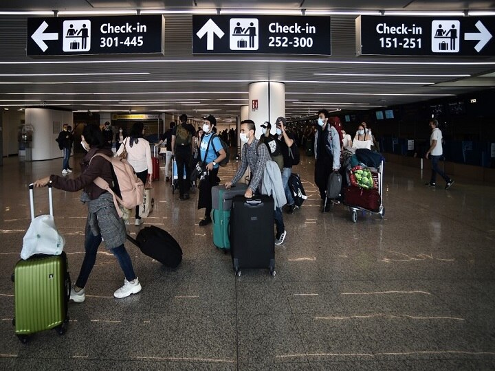 Unlock 1.0: Govt Relaxes International Travel Restrictions For Healthcare Workers, Engineers Abroad Govt Relaxes International Travel Norms; Healthcare Workers, Engineers Can Now Fly Back To India