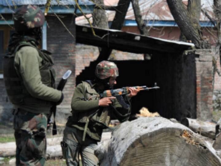 Jammu & Kashmir: Five Terrorists Killed In Encounter With Security Forces In Shopian; No Collateral Damage Reported Jammu & Kashmir: Five Terrorists Killed In Encounter With Security Forces In Shopian; No Collateral Damage Reported