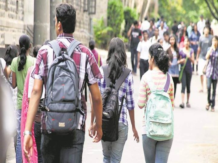 UGC Revised Guidelines For Universities, Colleges; New 2020-21 Academic Session To Begin From Nov 1 Amid Covid-19 Key Points From UGC's Revised Guidelines For Universities; New Academic Session Begins From Nov 1 Amid Covid-19