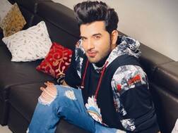 Paras Chhabra REMOVES Ex Girlfriend Akanksha Puri's Name Tattoo From His Wrist, Replaces It With The Bigg Boss Eye!