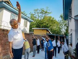 Attention! COVID-19 Recovered Patients Advised To Practice Yoga, Morning Walks & Eat Chyawanprash; Check Health Ministry's Post-COVID Follow Up Protocol