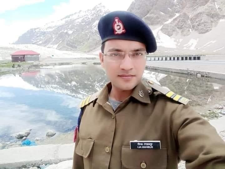 Body Of IES Officer Still Untraceable In Kargil's Drass, Rescue Operation Underway Body Of IES Officer Still Untraceable In Kargil's Drass, Rescue Operation Underway