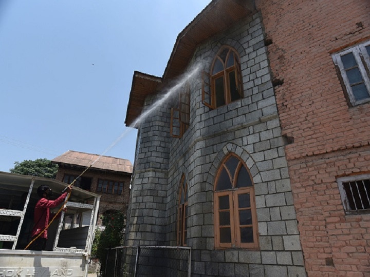 Jammu And Kashmir serves notices to evict former legislators from govt accommodations J&K Starts Exercise To Evict Former Legislators From Government Accommodations