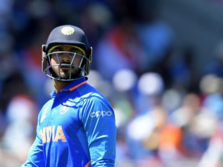 'A Pakistan Fan Started Abusing Us While Recording': Vijay Shankar Recalls Bizarre Incident Ahead Of His World Cup Debut 'A Pakistan Fan Started Abusing Us While Recording': Vijay Shankar Recalls Bizarre Incident Ahead Of His World Cup Debut