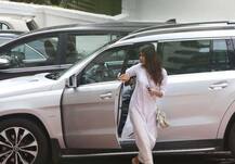 PHOTOS: Rhea Chakraborty, Close Friend Of Late Actor Sushant Singh Rajput, Seen Visiting Farhan Akhtar With Shibani Dandekar