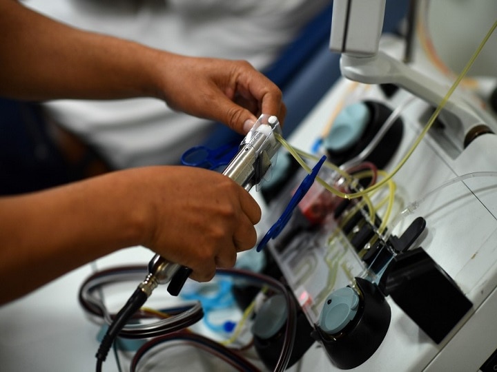 Here's What Indian Experts Say About Plasma Therapy After US Puts It On Hold Can America's Decision To Put Plasma Therapy On Hold Impact India? Know What Experts Say