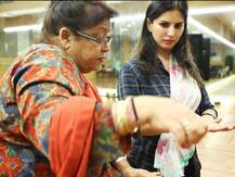 Saroj Khan Death: Sunny Leone Remembers 'Brief Encounter' With The Late Choreographer Teaching Her Folk Dance!