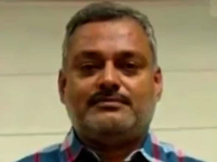 Kanpur Shootout: Hunt Still On For Elusive History-Sheeter Vikas Dubey; Old Video Suggests Connection With BJP MLA Kanpur Shootout: Hunt Still On For Elusive History-Sheeter Vikas Dubey; Old Video Suggests Connection With BJP MLA