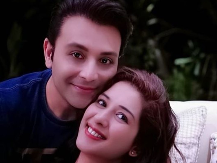 TV Actress Sameksha Singh Marries Punjabi Singer Shael Oswal In Singapore, Families Attend Wedding Through Video Call! TV Actress Sameksha Singh Marries Punjabi Singer Shael Oswal In Singapore, Families Attend Wedding Through Video Call!