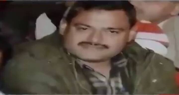 Vikas Dubey had been arrested being the prime suspect in Santosh Shukla's murder. But he was later acquitted allegedly because of his political influence. Photo: Screen Grab.