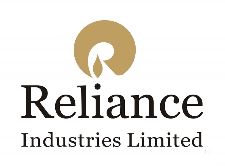 Reliance shares tank over 8.6% on weak Q2 numbers Reliance Shares Tank Over 8.6% On Weak Q2 Numbers