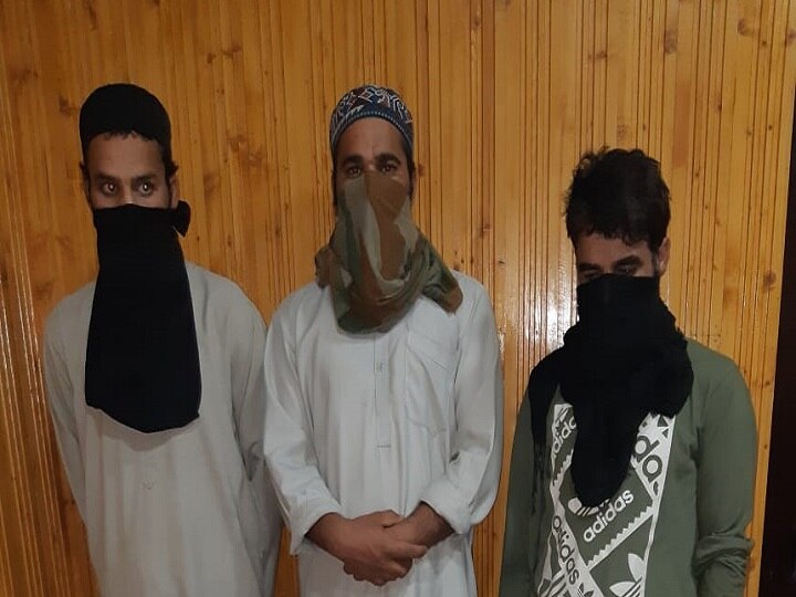 Jammu & Kashmir: Bandipora Police Arrests Four Terrorist Associates In Hajin Jammu & Kashmir: Bandipora Police Arrests Four Terrorist Associates In Hajin