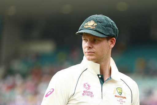 Steve Smith elbow injury is serious, doubtful for T20 world cup and Ashes स्टीव स्मिथ को लेकर क्रिकेट ऑस्ट्रेलिया की परेशानी बढ़ी, गंभीर है कोहनी की चोट