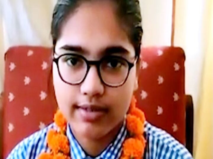 CBSE 12th Results: Meet Topper Divyanshi Jain Who Scored 600 Out Of 600 In Board Exams CBSE 12th Results: Meet Topper Divyanshi Jain Who Scored 600 Out Of 600 In Board Exams