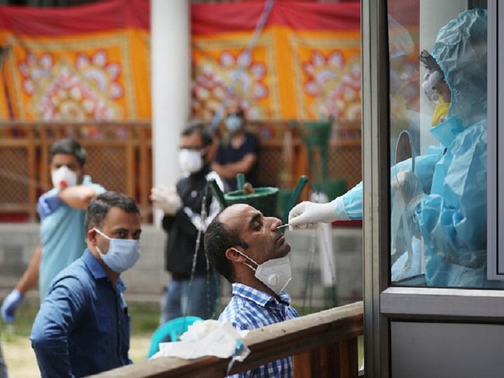 Coronavirus Update: India’s single day tally crosses 50,000 cases, recovery rate climbs to 66% India’s Covid-19 Cases Tally Mounts Over 18 Lakh Grim Mark With Over 52K New Cases In Past 24 Hours