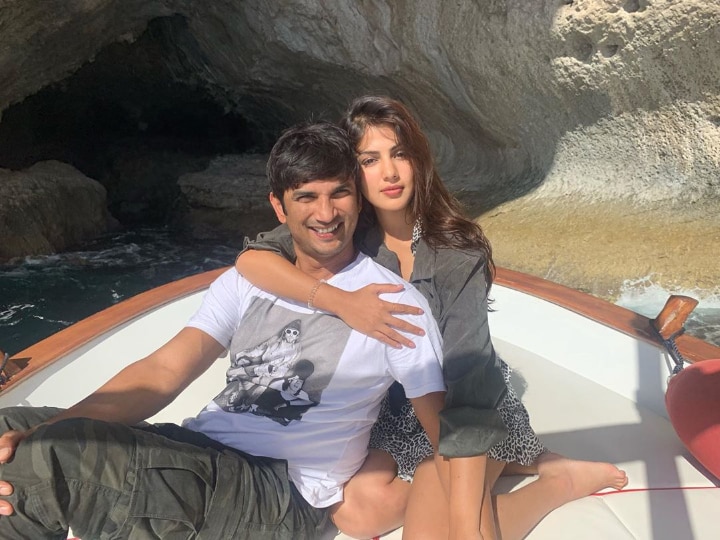 Bihar Police Team Scrutinises Sushant Singh Rajput's Account Details, Visits Rhea Chakraborty's Home Bihar Police Team Scrutinises Sushant Singh Rajput's Account Details, Visits Rhea Chakraborty's Home