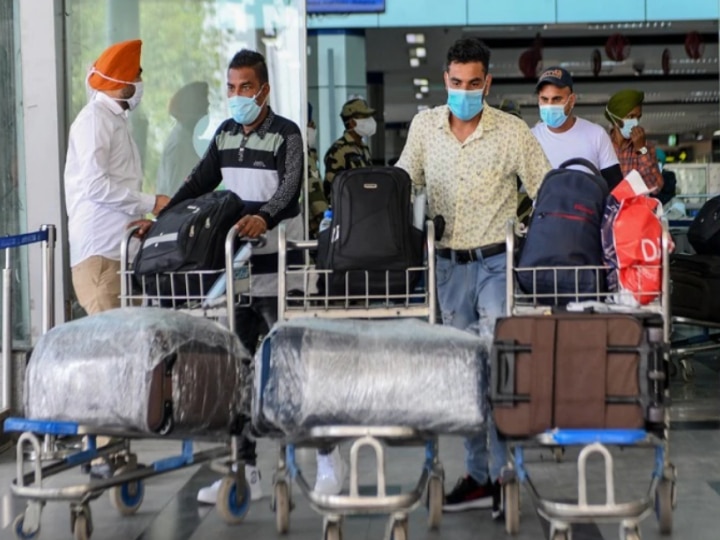 Indian Govt Issues Guidelines For International Passengers Arriving In India International Flyers Alert! No Quarantine If COVID-19 Test Report Negative; Check Revised Guidelines