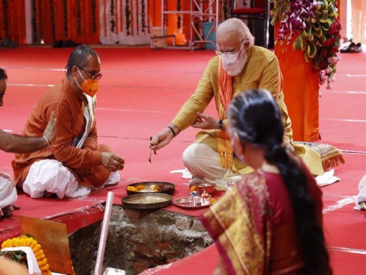 Prime Minister Narendra Modi takes part in Ram Temple 'Bhoomi Pujan' along with RSS chief Mohan Bhagwat. Both stalwarts have shared the dais after 6 years. 