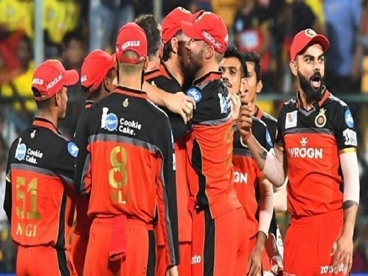 Virat Kohli Shares Throwback Pics With RCB Teammates To Indicate A Countdown Of Sorts For IPL Season 13 Virat Kohli Shares Throwback Pics With RCB Teammates To Indicate A Countdown Of Sorts For IPL Season 13