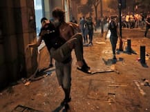 Beirut Blast: Thousands Of Protesters Demand 'Fall of Regime', Lebanon PM Announces Early Elections